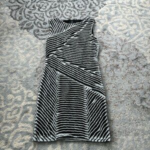 Nicole Miller Ruffle Sheath Dress Gray Black Large